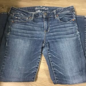 American Eagle Size 14 Short Pants
